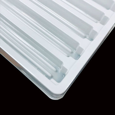 Capacità di progettazione Dipartimento interno di progettazione dello stampo Blister Tray per elettronica